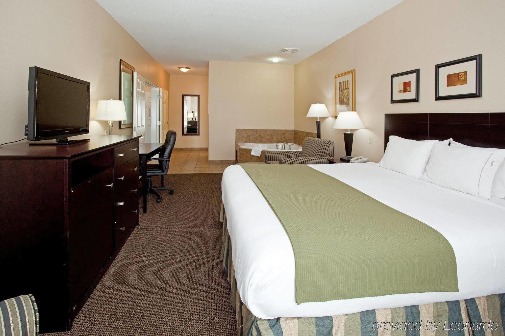 Holiday Inn Express Hotel & Suites Fort Collins By Ihg Kültér fotó
